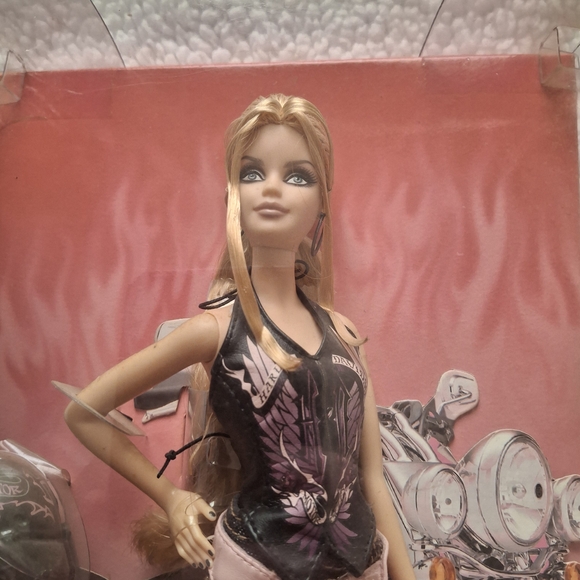 Vintage 50th Anniversary Pink Label  Harley-Davidson Barbie Doll .... Unopened ! - Picture 8 of 8